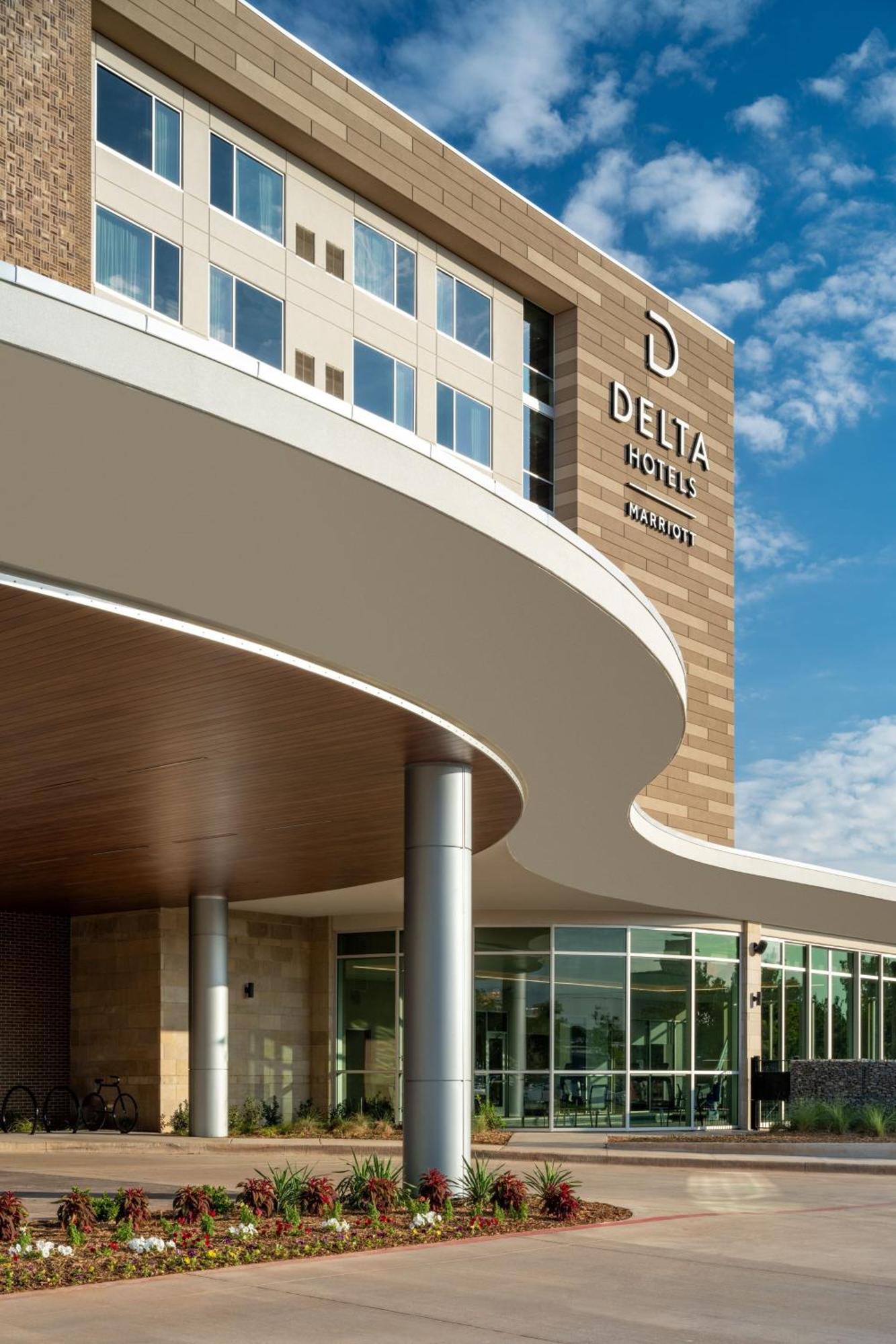 Delta Hotels By Marriott Wichita Falls Convention Center المظهر الخارجي الصورة